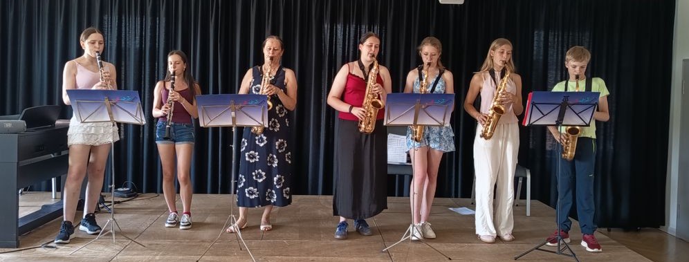 Konzert der Instrumentalklassen von Birgit Vogel in Schwarzenbach am Wald